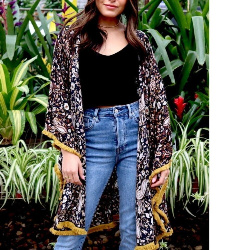 Panache Dixie Kimono Paisley Printed Black &‎ Mustard Fringe on Edges OSFA